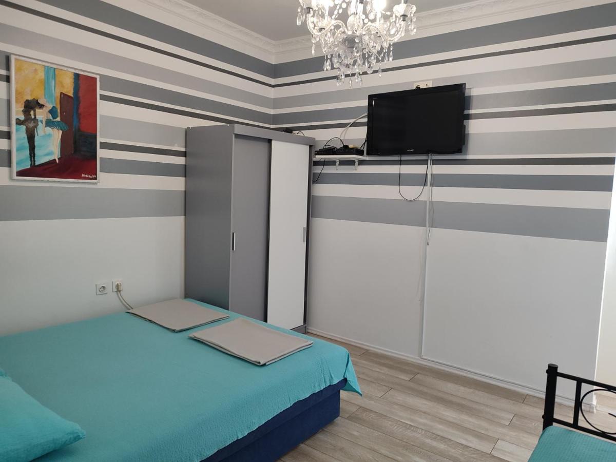 Mejdan II Apartment Mostar Bagian luar foto